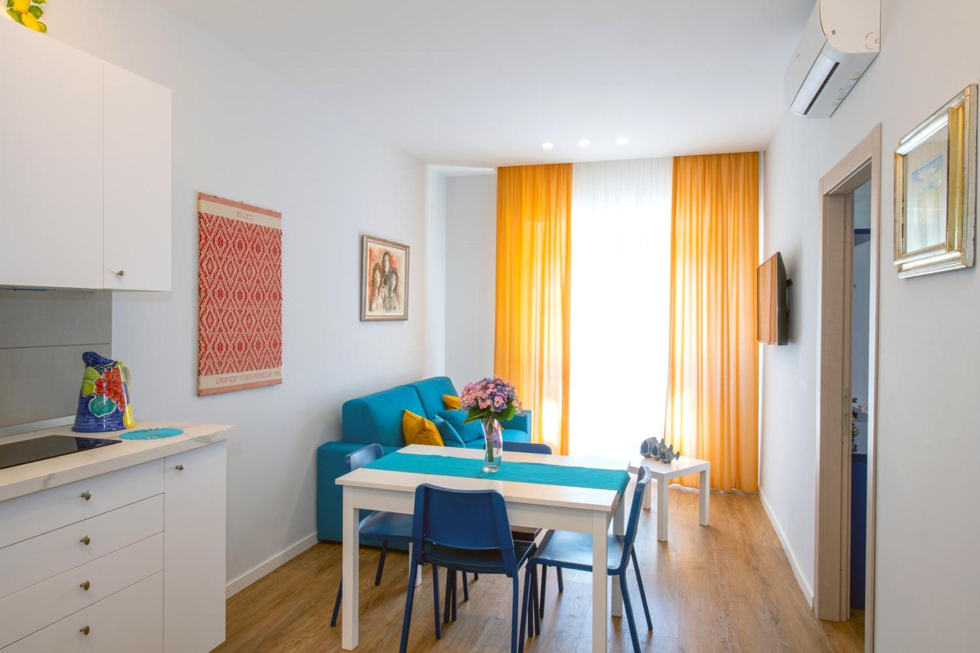 Shabby Chic Seaview Apartments 卡斯特拉玛雷帝斯达比亚 外观 照片