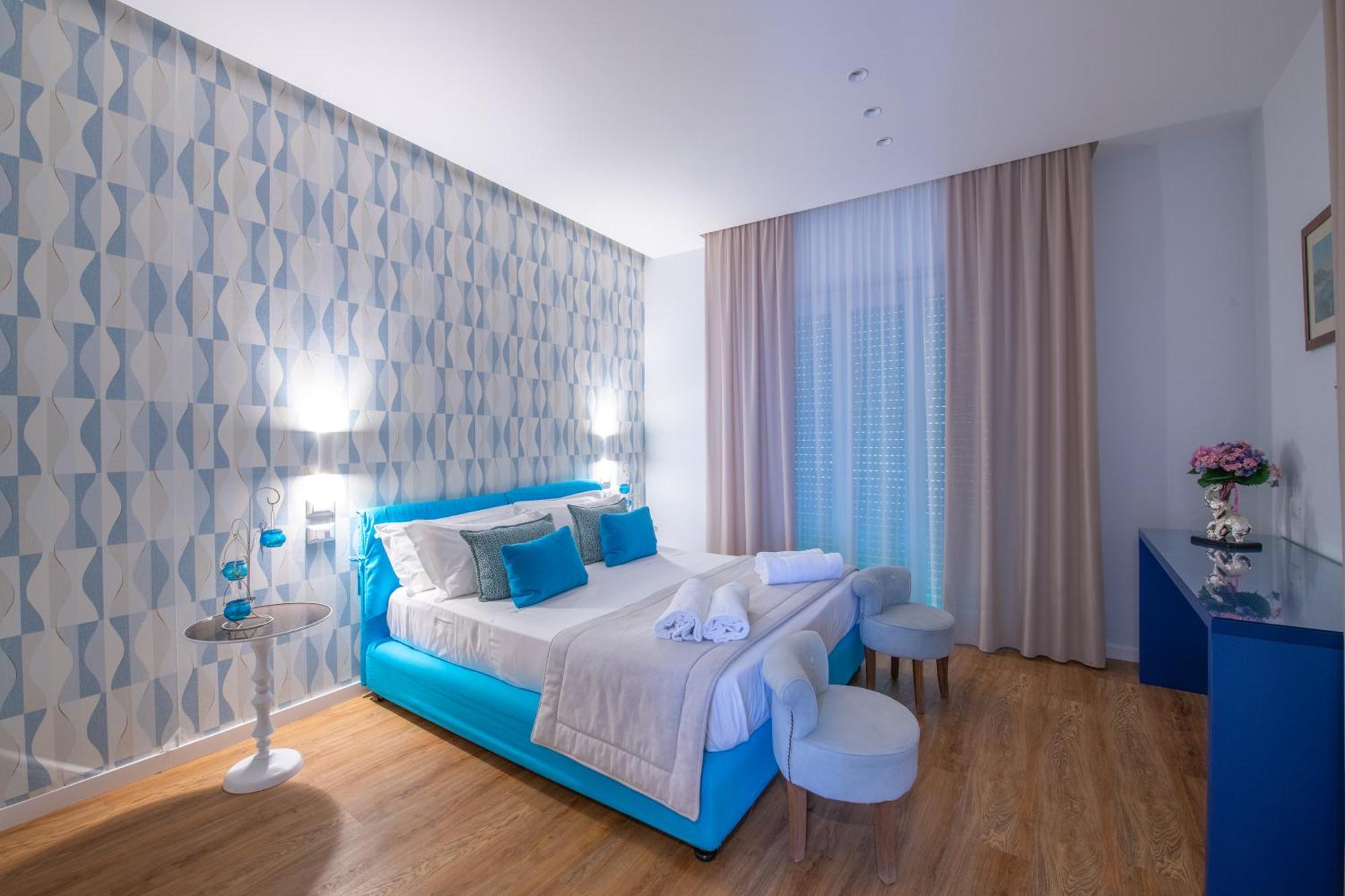 Shabby Chic Seaview Apartments 卡斯特拉玛雷帝斯达比亚 外观 照片