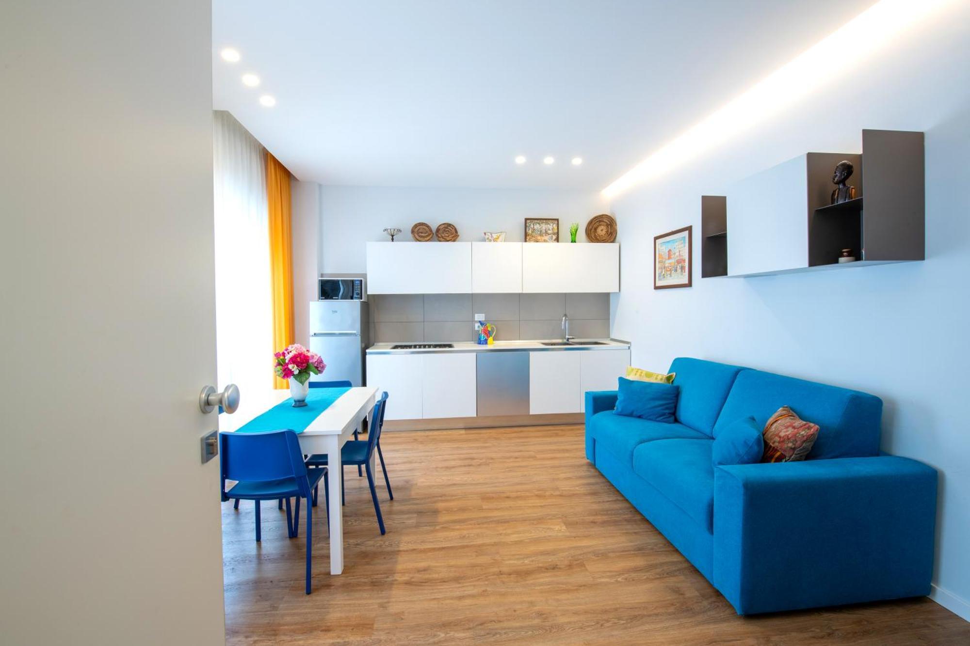 Shabby Chic Seaview Apartments 卡斯特拉玛雷帝斯达比亚 外观 照片