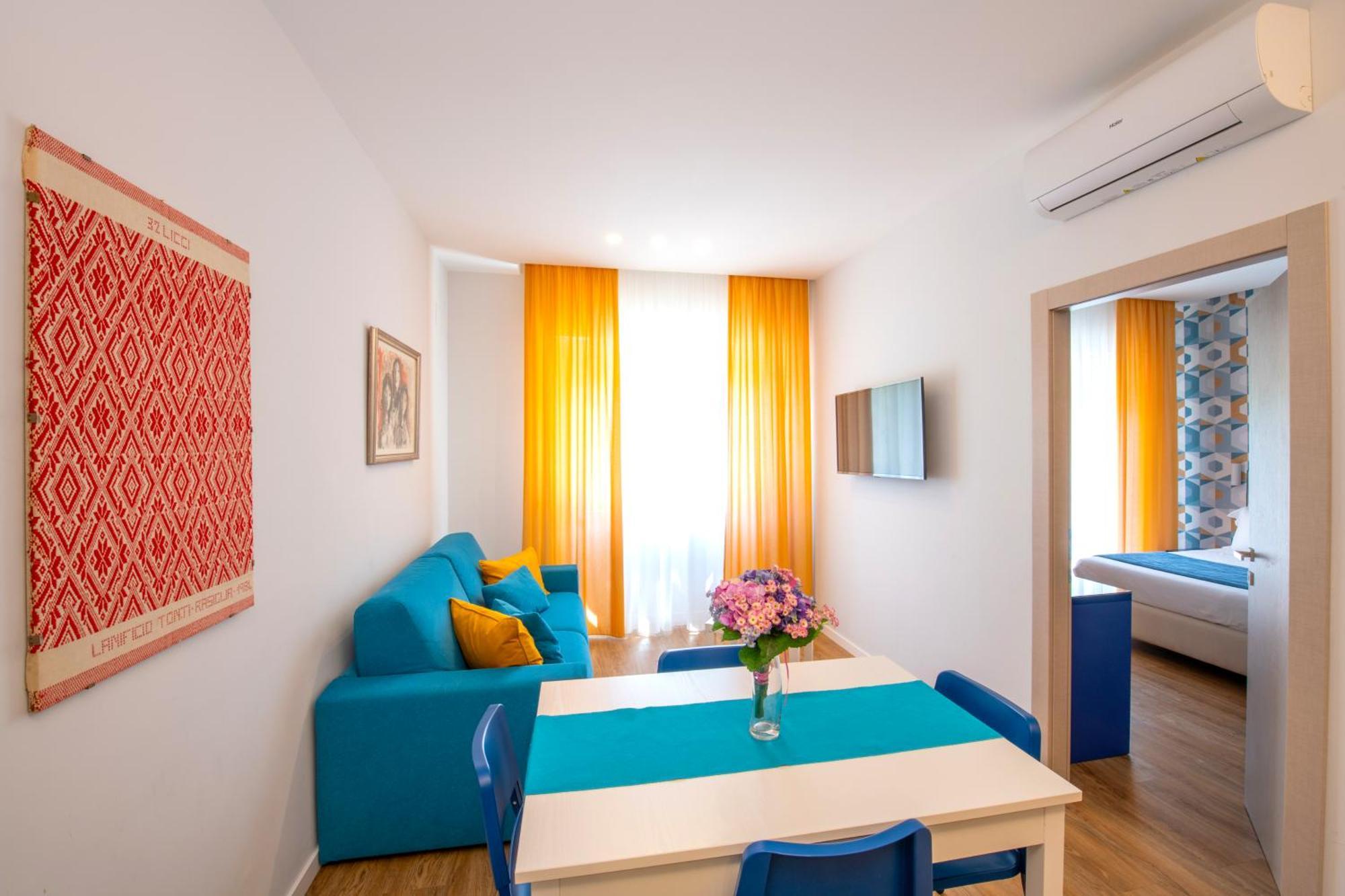 Shabby Chic Seaview Apartments 卡斯特拉玛雷帝斯达比亚 外观 照片